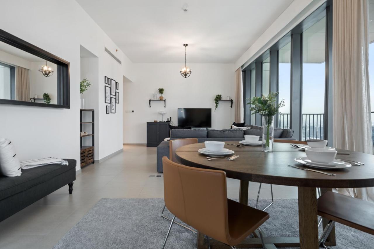 Breathtaking City Views From Dt Apt With Terrace Dubai Buitenkant foto