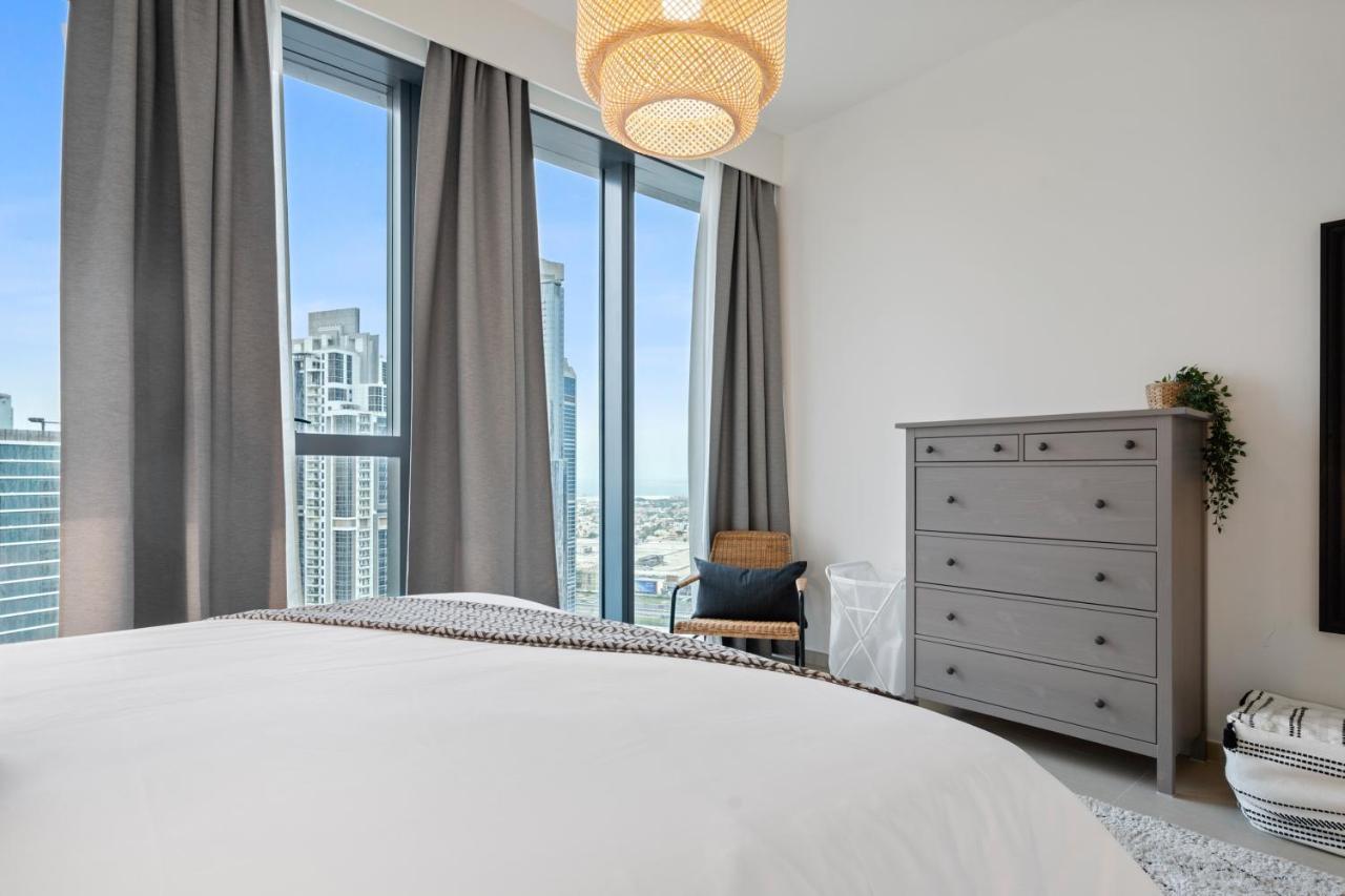 Breathtaking City Views From Dt Apt With Terrace Dubai Buitenkant foto